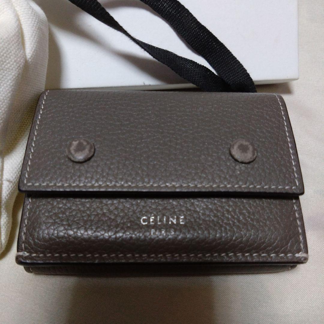 ️CÉLINE グレージュ 三つ折り財布 ꈍᴗꈍCELINE