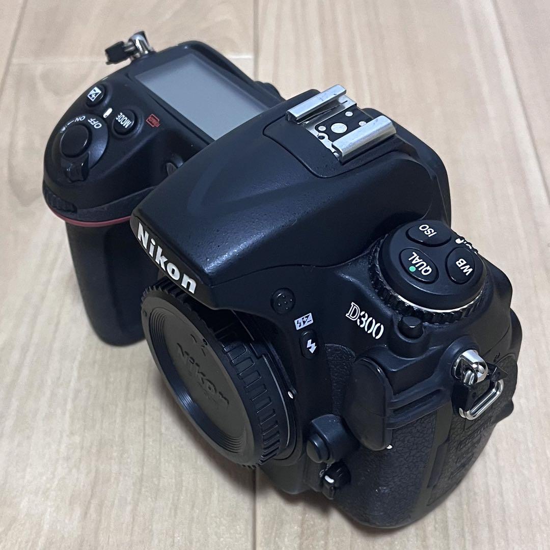 Nikon デジタル一眼レフカメラ D300 撮影枚数9196枚 CFカード