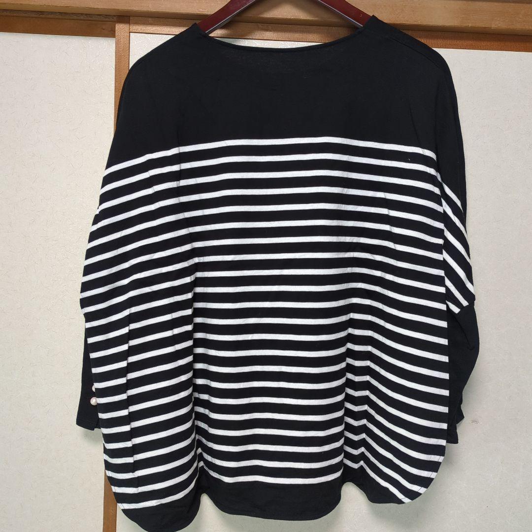 ビアズリー　パールボタンカフスボーダーカットソー