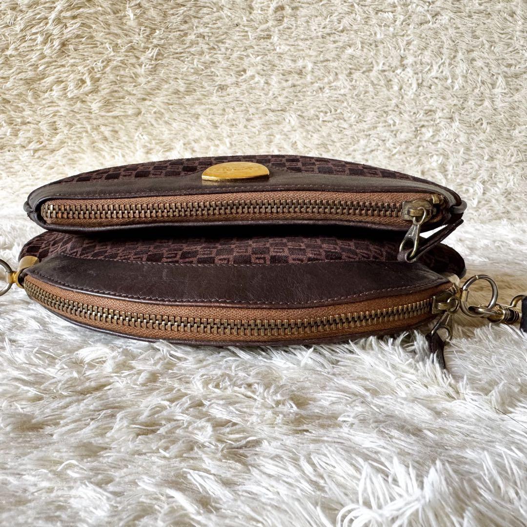 GUCCI ショルダーバッグ GG スエード 斜め掛け ゴールドロゴ