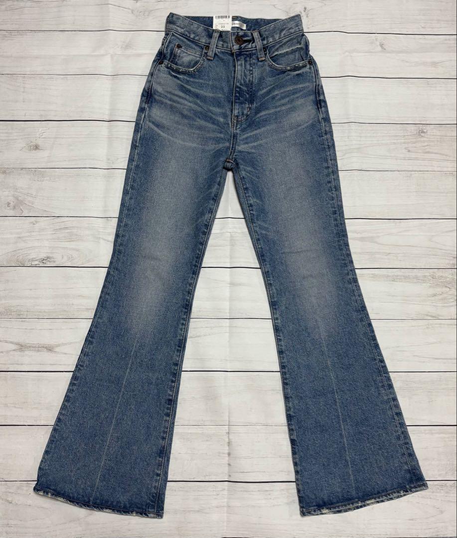 新品タグ付き MOUSSY MVS FLARE 23インチ フレアデニム
