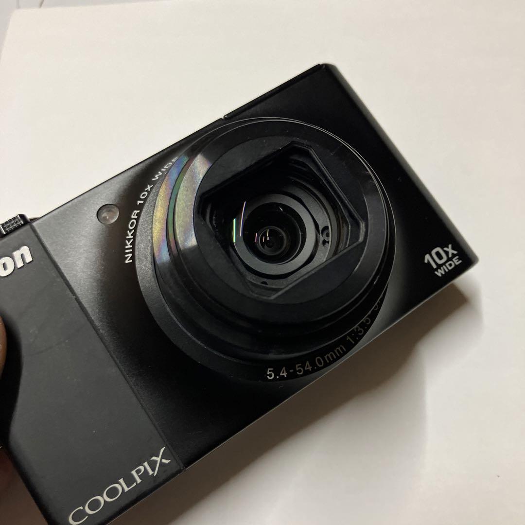 ♠ Nikon