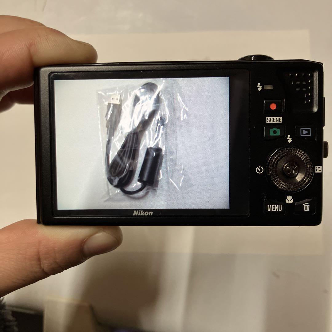 COOLPIX S8000