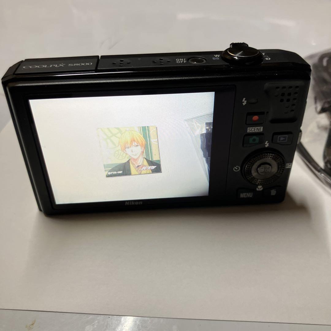COOLPIX