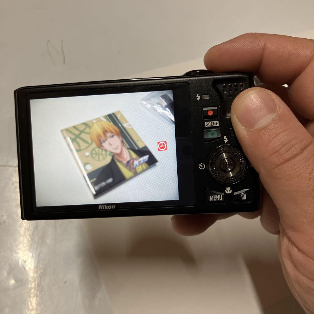 ♠ Nikon