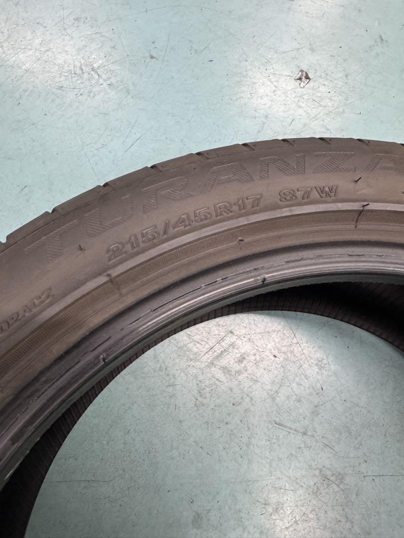 タイヤ 215/45R17 2本
