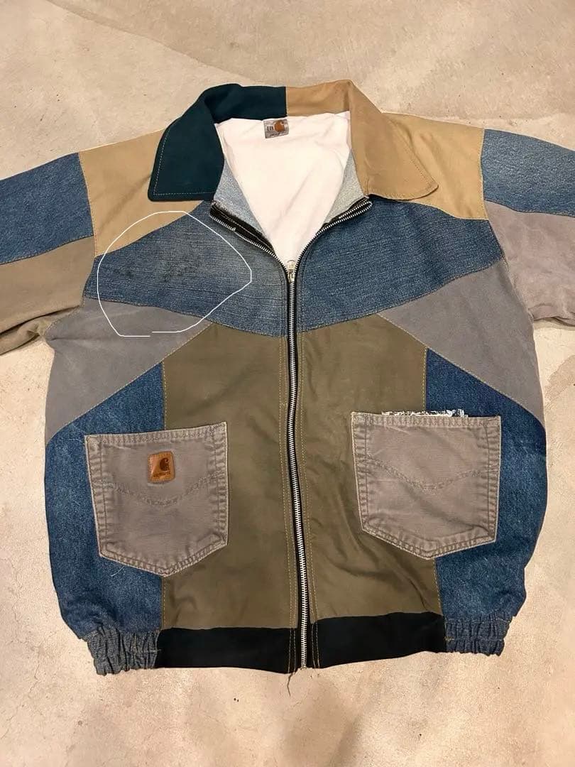 Carharttジップパーカー