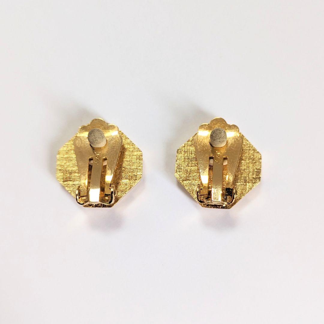 美品✨イヴサンローラン イヤリング 箱付き ゴールド YSL ロゴ 刻印
