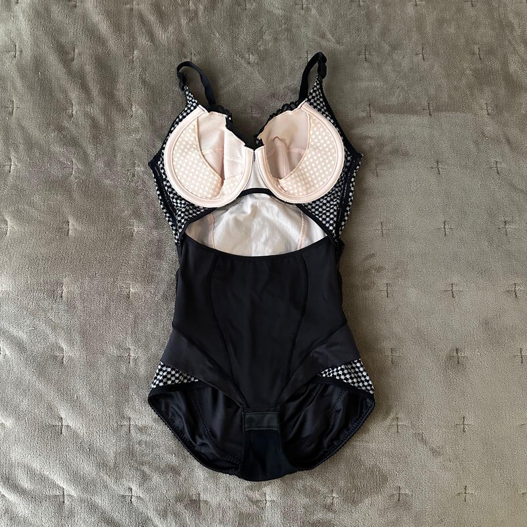 MARUKO ボディスーツ E70M 補正下着 黒 カリーユ ヒップアップ