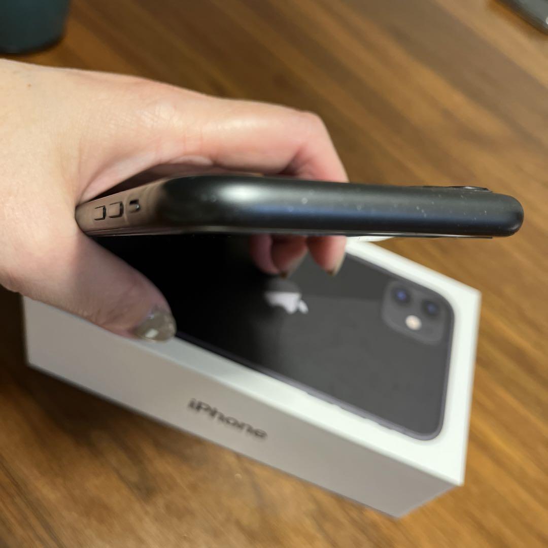 iPhone11 ブラック64GB SIMフリー