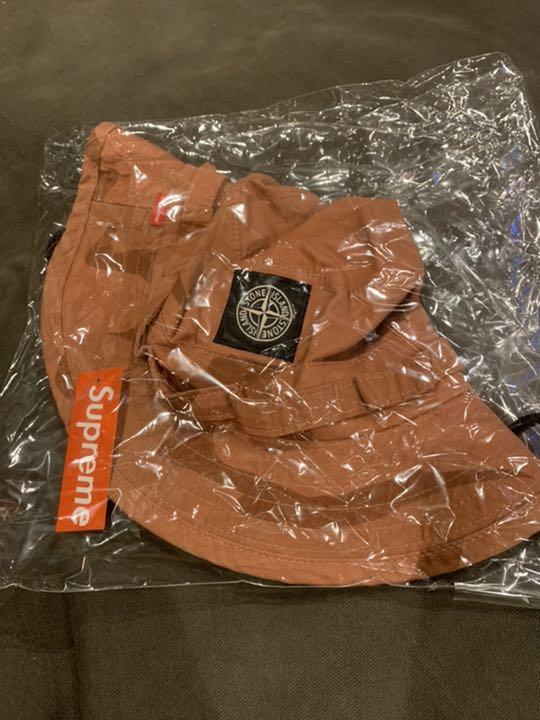 supreme stone island hat