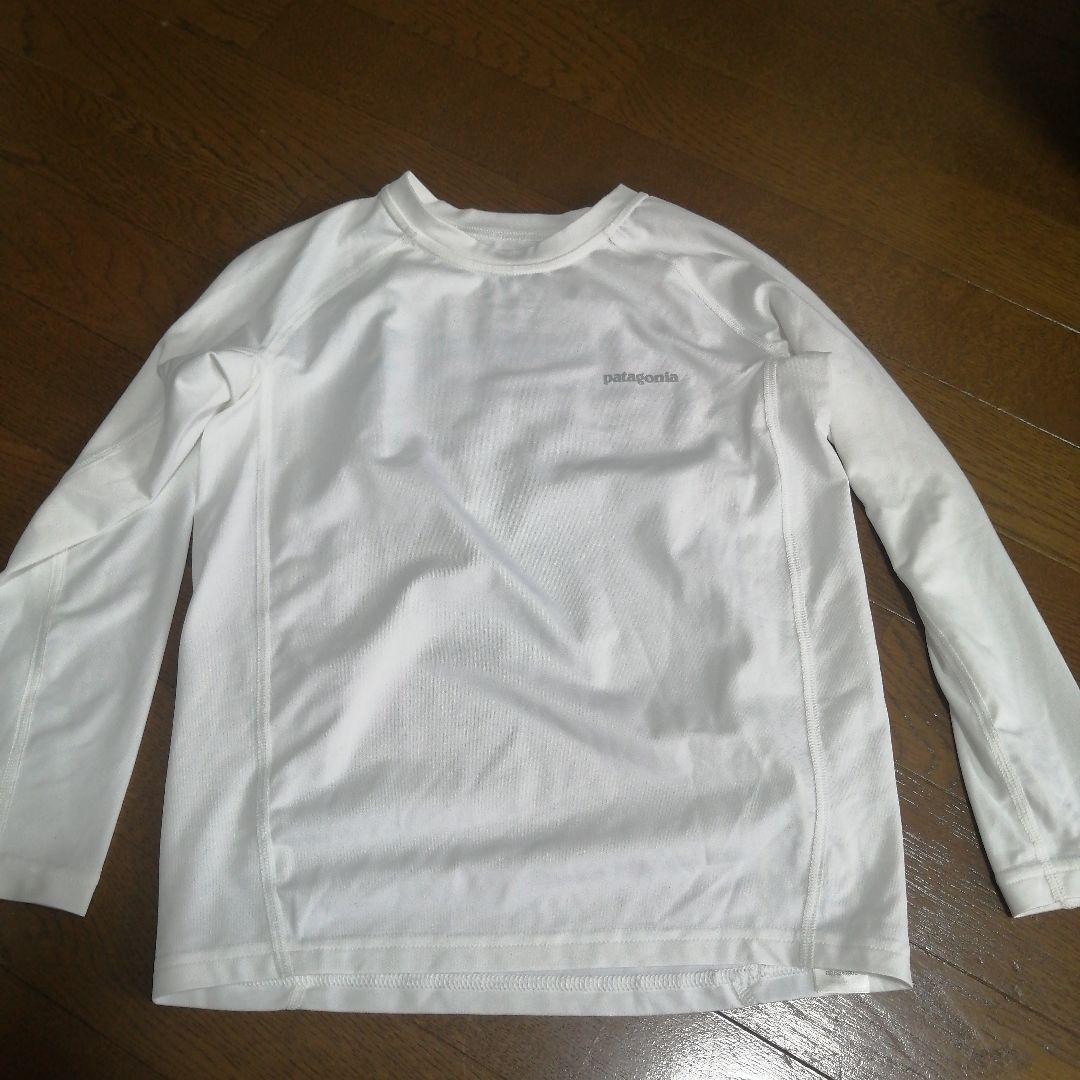 美品　パタゴニア　patagonia 長袖ラッシュガード ホワイト　5-6y
