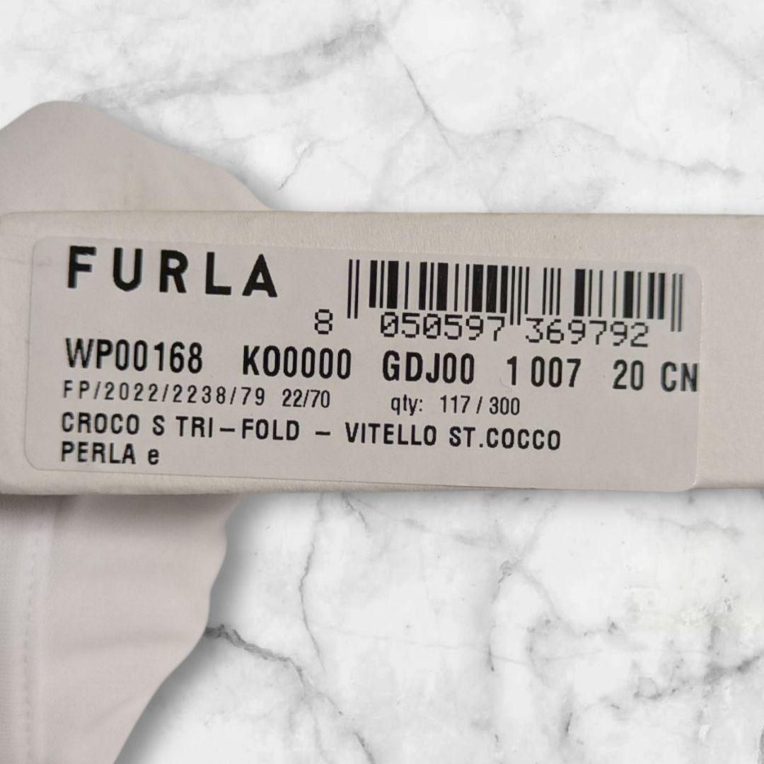 ️箱つき FURLA