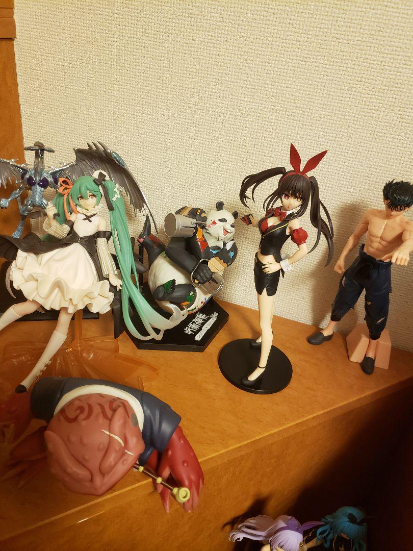 ONE PIECE　初音ミクなど　フィギュアなど50点セット　まとめ売り ONE PIECE 初音ミクなど フィギュアなど50点セット まとめ売り