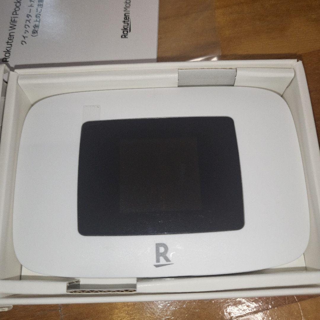 Rakuten WiFi Pocket Platinum 使用期間2ヶ月 Rakuten WiFi Pocket Platinum 使用期間2ヶ月 - メルカリ