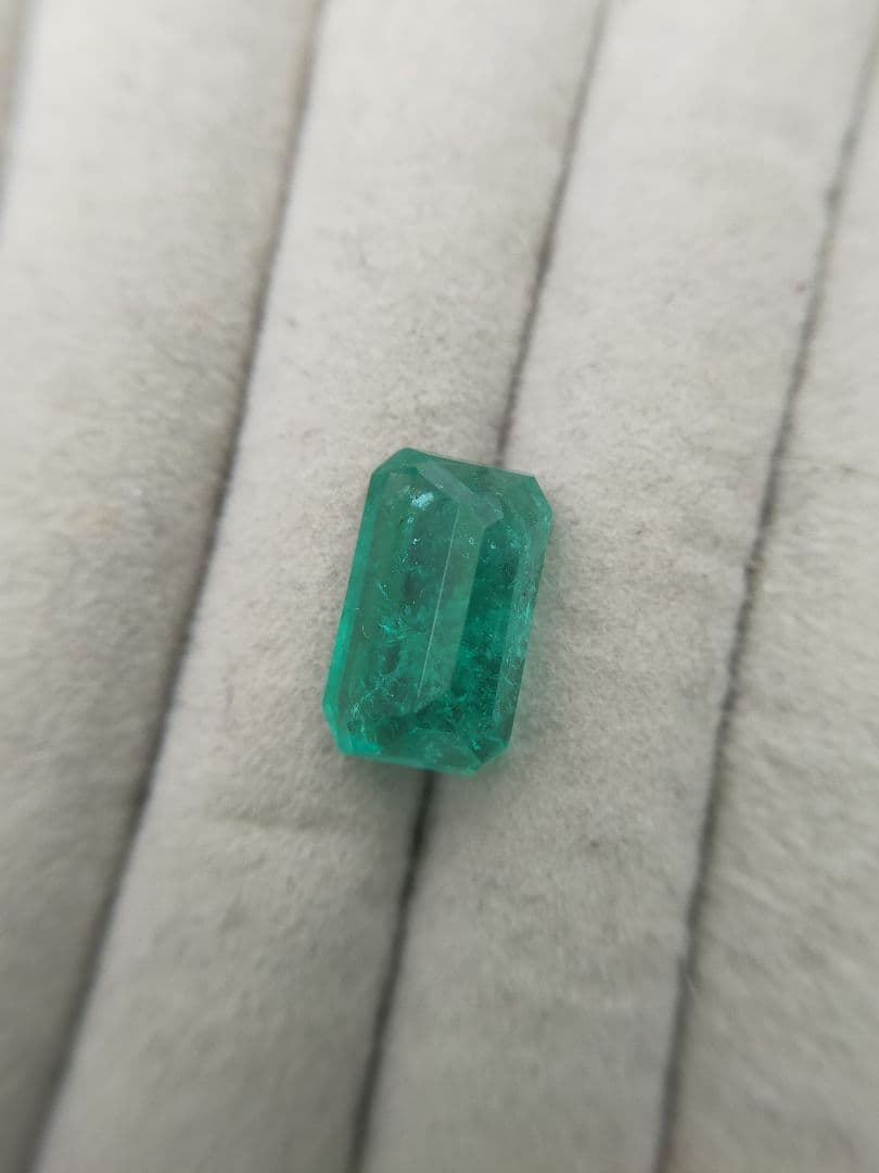 9.315ct 大粒