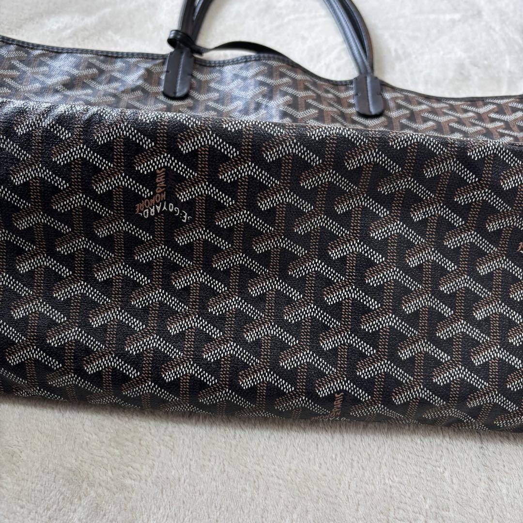 ● GOYARD