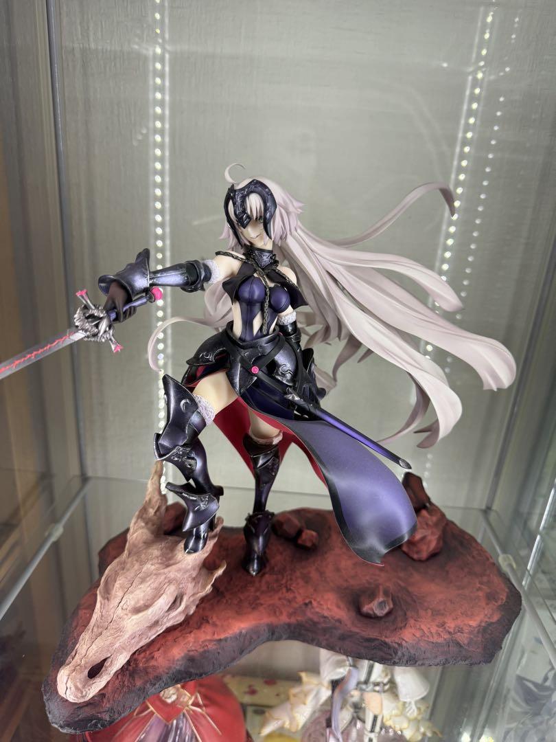 アヴェンジャー／ジャンヌ・ダルク［オルタ］ 昏き焔を纏いし竜の魔女　フィギュア Amazon | 『Fate/Grand Order』 アヴェンジャー/ジャンヌ