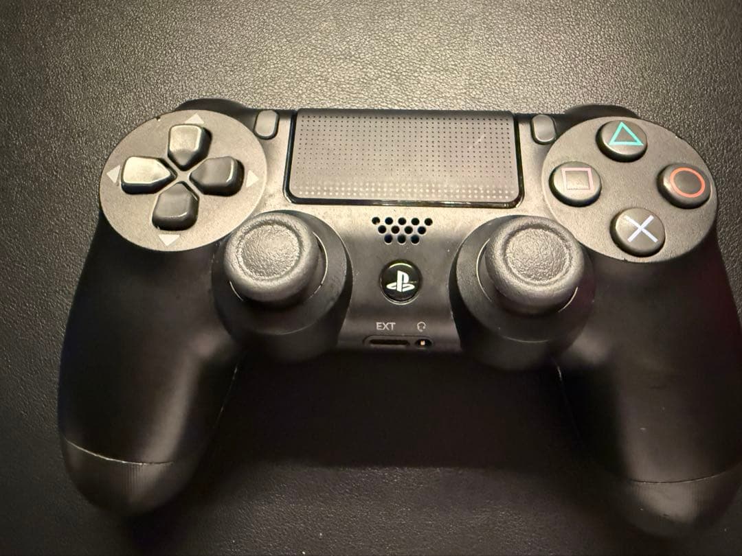 本体一台 コントローラー2個