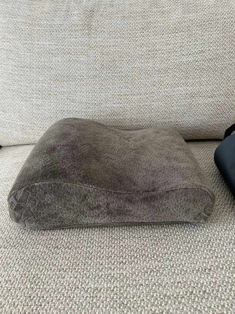 テンピュール トラベルピローTempur