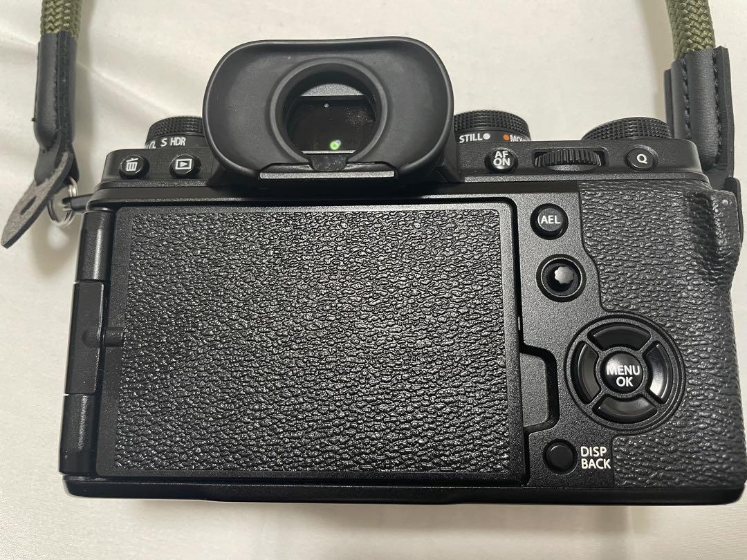 FUJIFILM X-T4