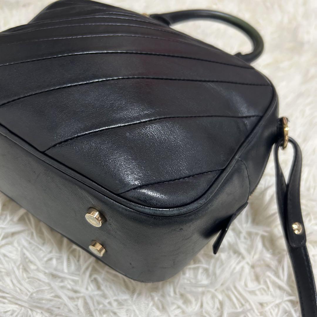 良品✨ジョルジオアルマーニ 2way レザー キルティング ミニ