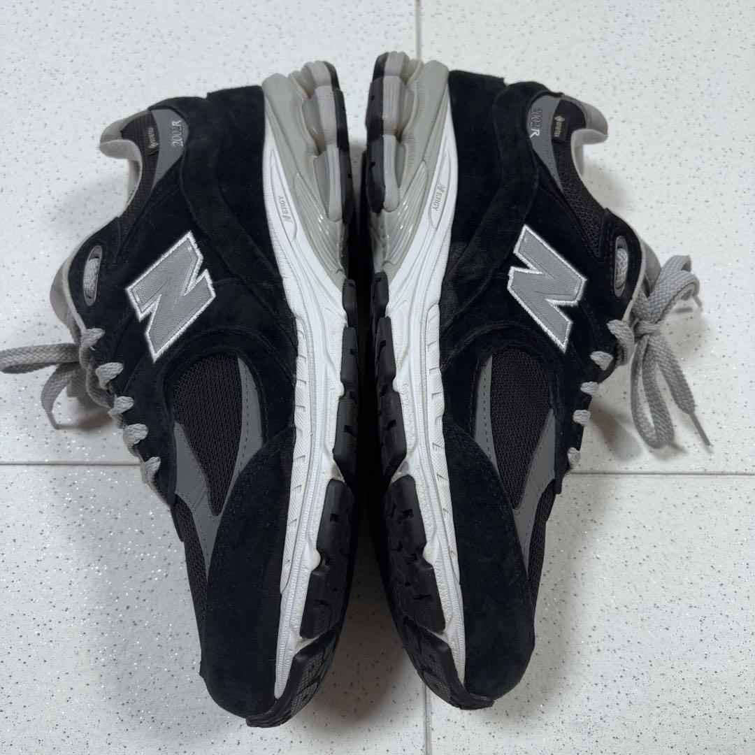 靴 New Balance 2002R GORE-TEX \"Black/Gray\"