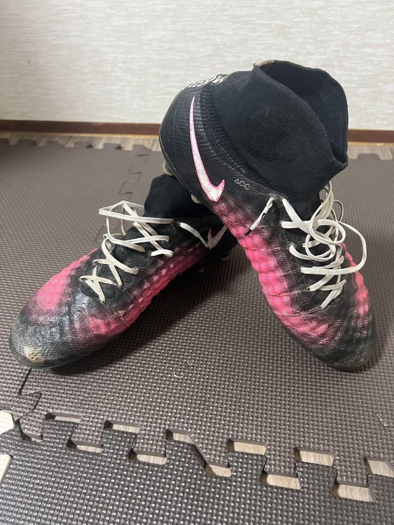サッカースパイクNIKE
