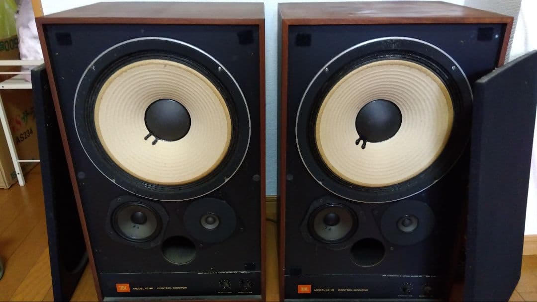 JBL 4311B ウォルナット スピーカー ペア 半ジャンク扱い