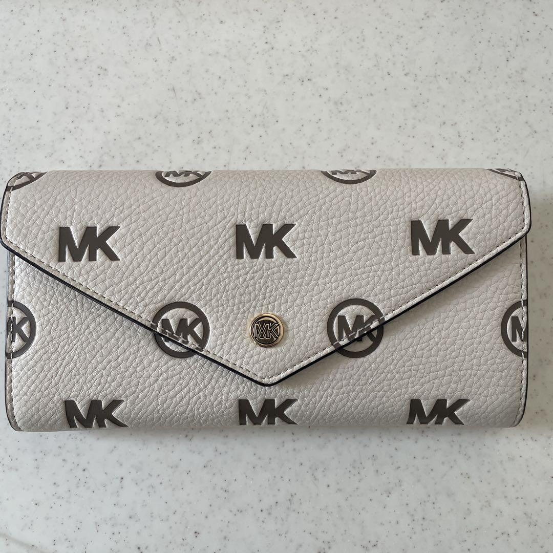 Michael Kors MKロゴ長財布 ホワイト系