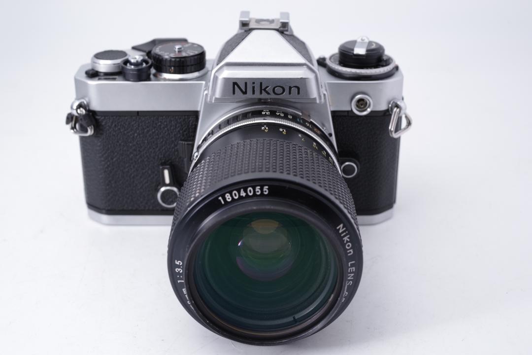 Nikon FE