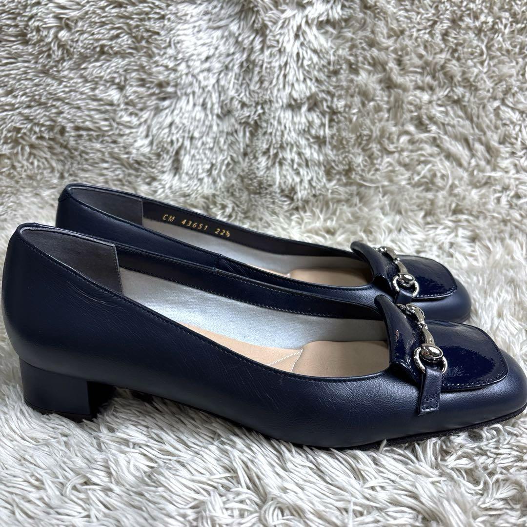 DIANA WELLFIT /本革　ローヒールパンプス　ネイビー　22.5㎝ DIANA WELLFIT /本革 ローヒールパンプス ネイビー 22.5㎝ 靴