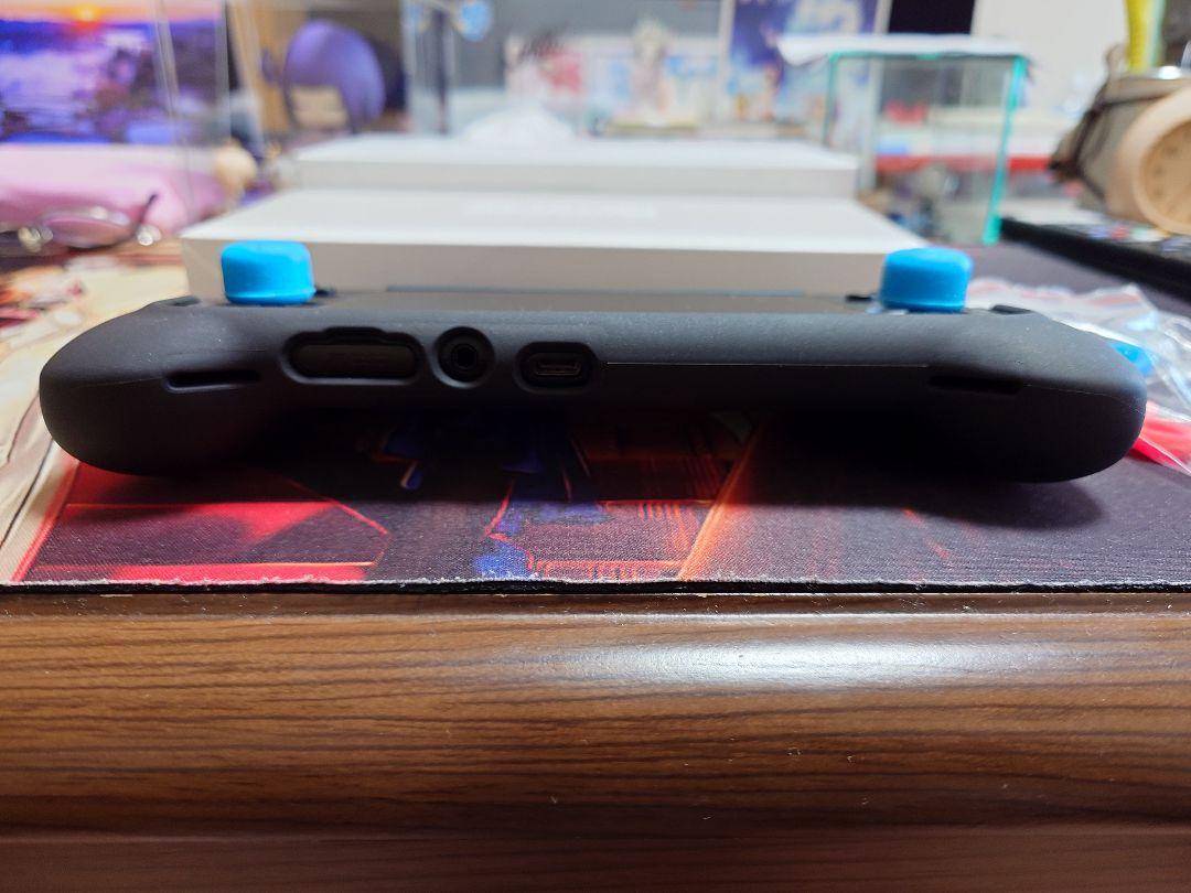 Retroid Pocket 4 Pro [ブラック]　専用グリップ　レトロイド