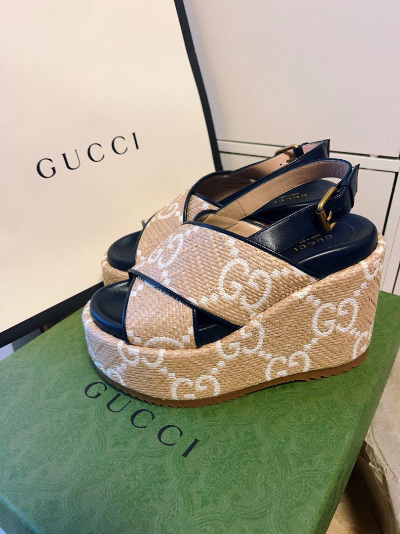 Gucci♡グッチ♡GGラフィア プラットフォームサンダル - メルカリ