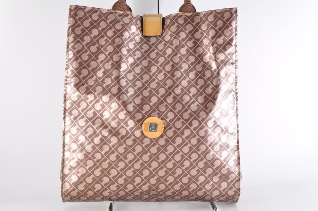 【極美品】GHERARDINI ゲラルディーニ ハンドバッグ ソフティ 金 ✓極美品 GHERARDINI ゲラルディーニ ハンドバッグ ソフティ