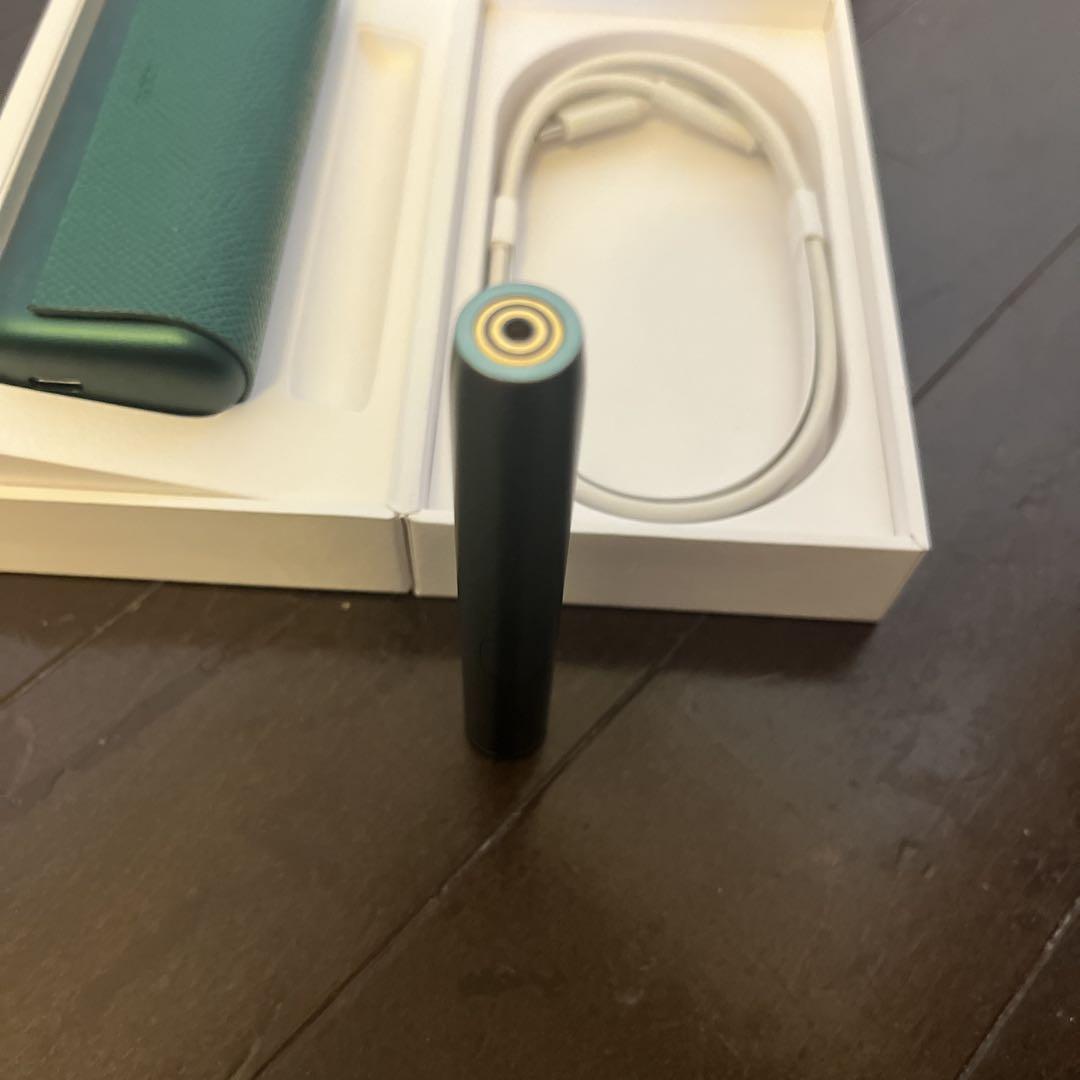 グリーン 電子タバコ本体 収納ケース付き