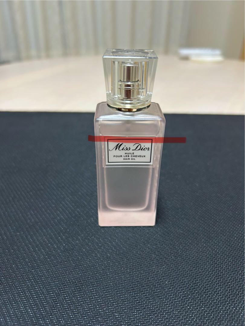 クリスチャンディオール   シャネルジバンシイ  コスメ新品未使用 GIVENCHY ヴェリィ イレジスティブル ジバンシイ EDT・SP 75ml