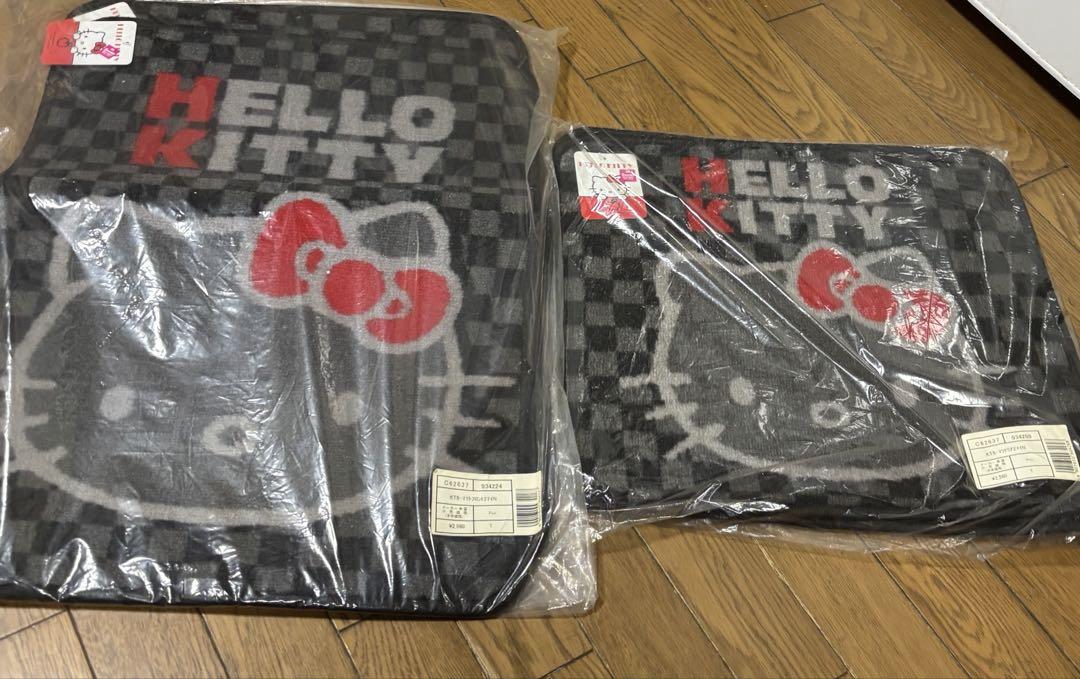 ハローキティ カー用品　フロアマット 4枚セット　未開封　2008年製