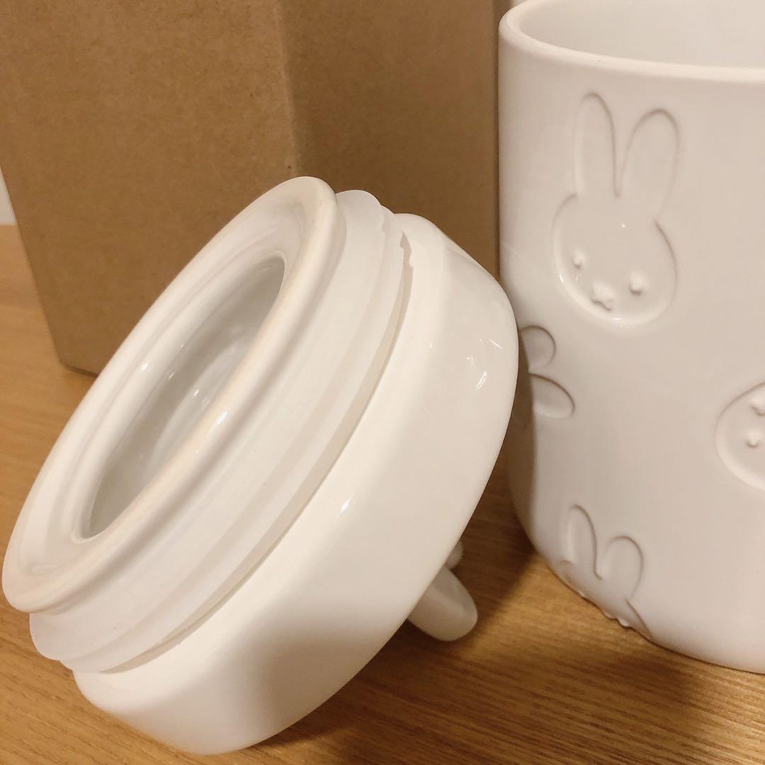 H*l様 【日本未販売】ミッフィー miffy 陶器製 キャニスター nijnt 日本未販売】ミッフィー miffy 陶器製 キャニスター nijntje