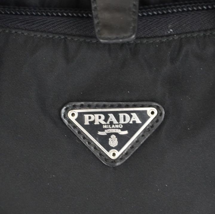 オススメ⋧ PRADA 白タグ リュック ナイロン s2npC-m85880224094 プラダ 正規店購入 三角プレート フリマなら