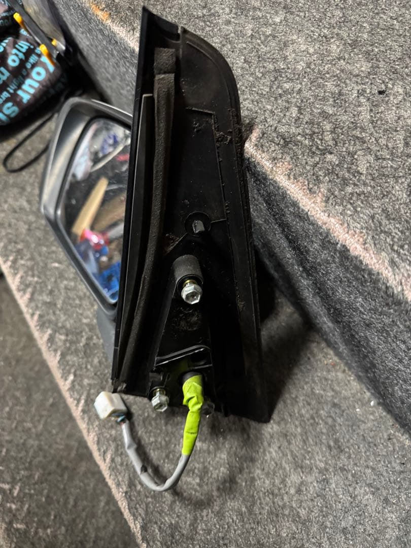 ダイハツ　タントL375s左ドアミラー電動格納付き