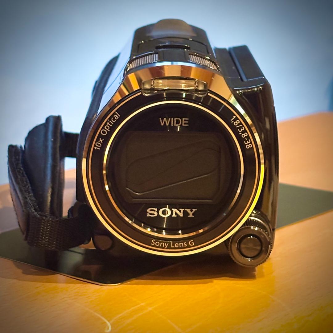 HDR-CX560V B