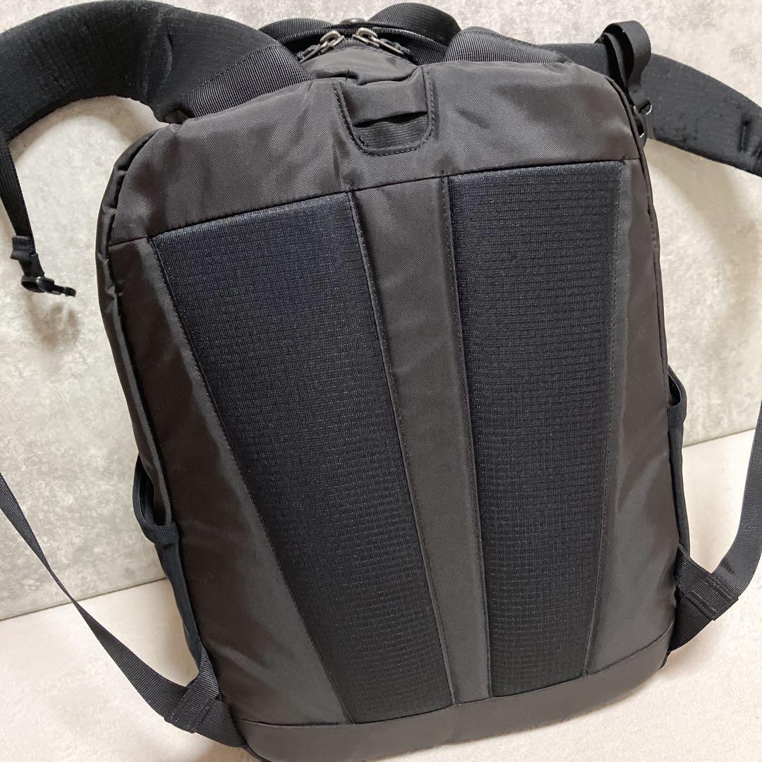 パタゴニア ATOM TOTE PACK 20L 48125 A4可 PC収納 - メルカリ