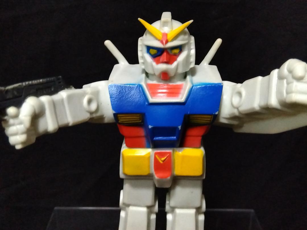 当時物 クローバー ミニソフビ ガンダム 白成形 当時物 クローバー ミニソフビ ガンダム 白成形 - メルカリ