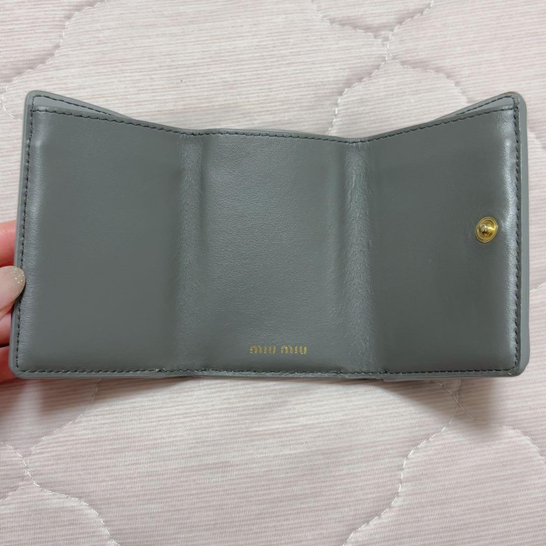 miumiu ミュウミュウ 三つ折り財布 ミニ財布 リボン