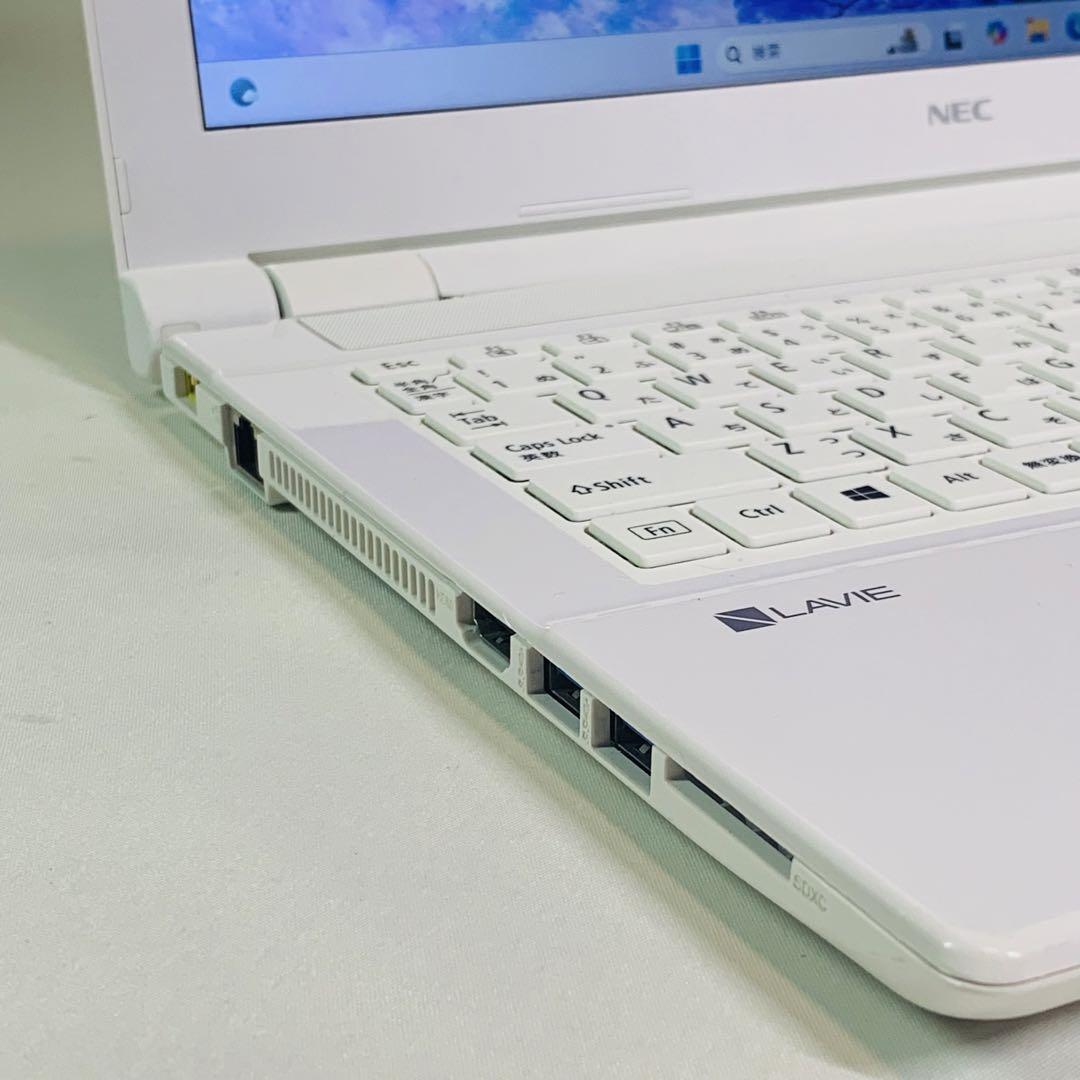 Core i7✨SSD1TB✨32GB✨カメラ✨NEC✨ホワイト✨ノートパソコン Core i7✨SSD1TB✨32GB✨カメラ✨NEC✨ホワイト✨ノートパソコン