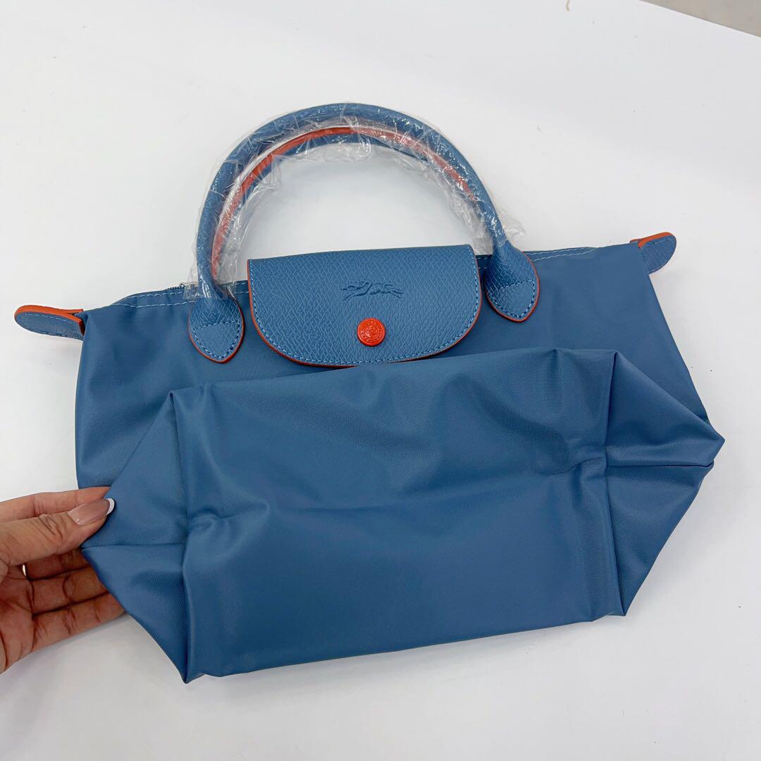 Longchampロンシャン　バッグ　ブルー