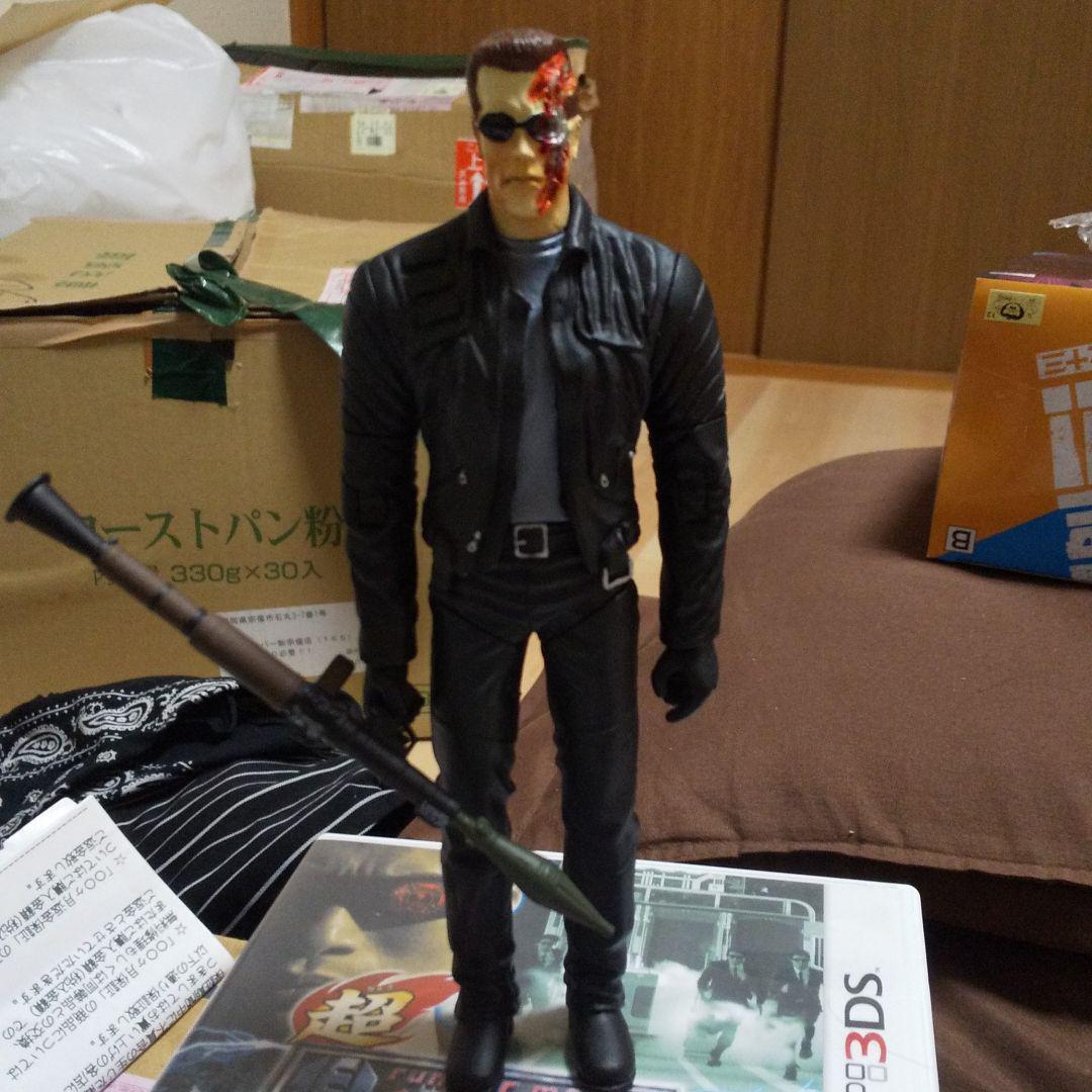 Amazon.co.jp: ターミネーター3 T-X エンドスケルトン 人間態