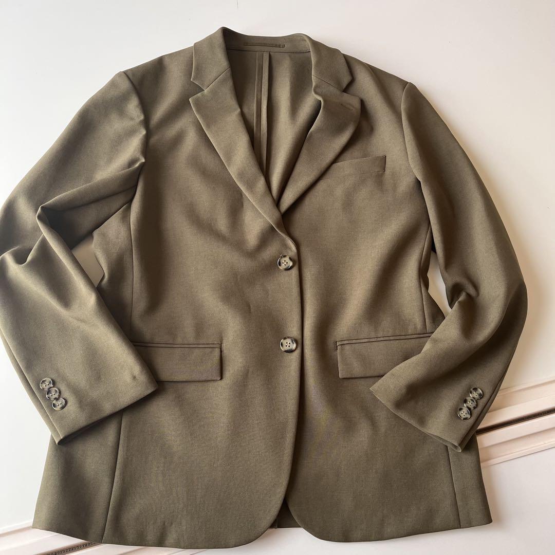2024人気No.1の セットアップ MARNI UNIQLO オリーブ スーツ