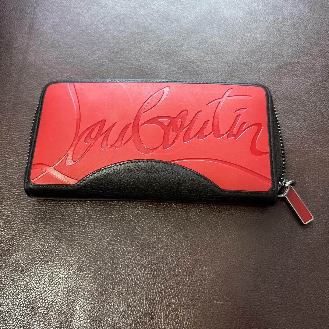 【Christian Louboutin】長財布